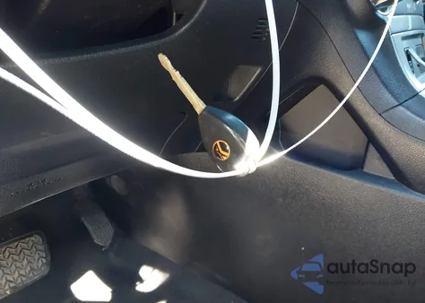 2011 Toyota Highlander Se V6 from USA, damaged, VIN 5TDBK3EH8BS056559